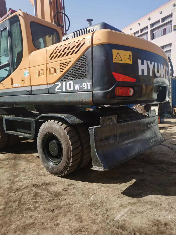 HYUNDAI R210W-9 - Hjulgraver: bilde 5 HYUNDAI R210W-9 - Hjulgraver: bilde 5