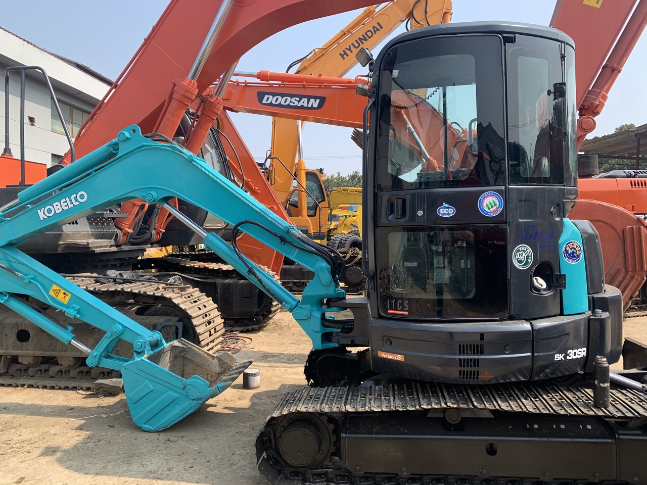 KOBELCO SK30SR - Minigraver: bilde 4 KOBELCO SK30SR - Minigraver: bilde 4