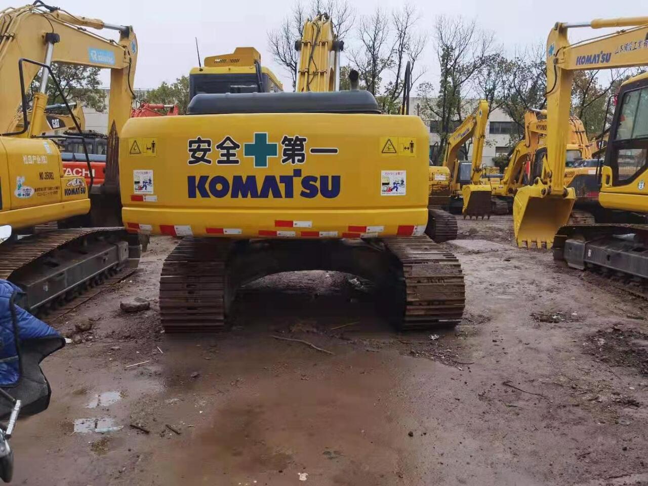 KOMATSU PC200-7 - Beltegraver: bilde 3 KOMATSU PC200-7 - Beltegraver: bilde 3