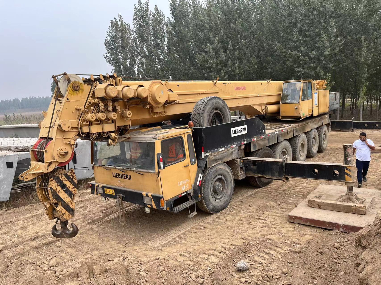 LIEBHERR LTM1170N - Kran: bilde 2 LIEBHERR LTM1170N - Kran: bilde 2