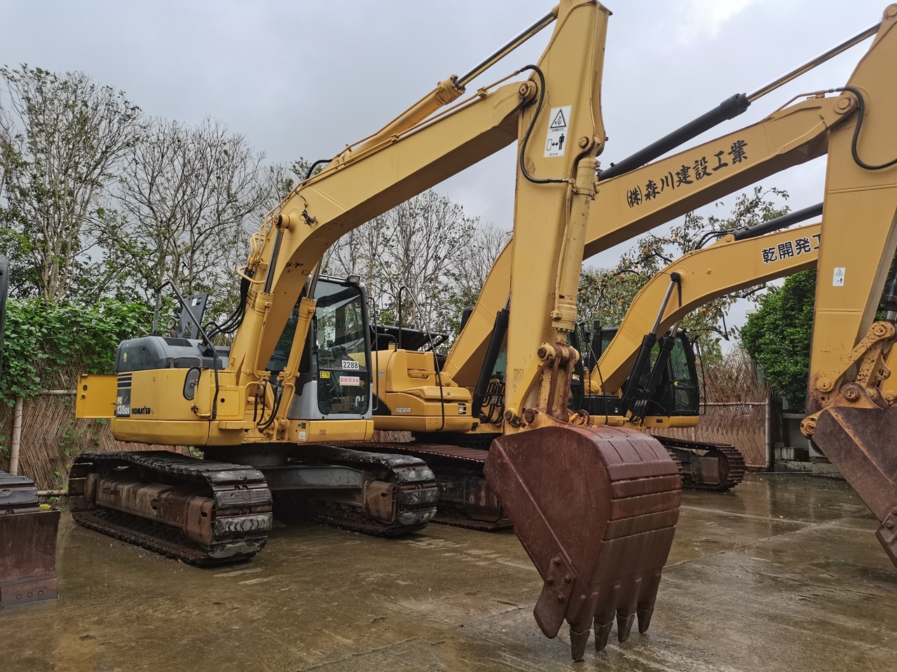 PC138US KOMATSU-PC138US - Beltegraver: bilde 1 PC138US KOMATSU-PC138US - Beltegraver: bilde 1