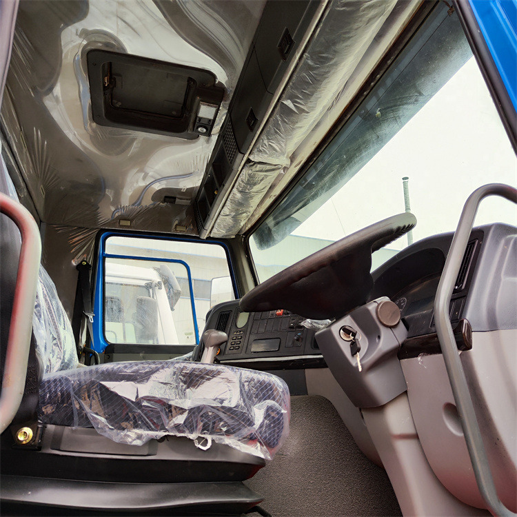 HOWO 6x4 336hp tractor - Trekkvogn: bilde 5 HOWO 6x4 336hp tractor - Trekkvogn: bilde 5