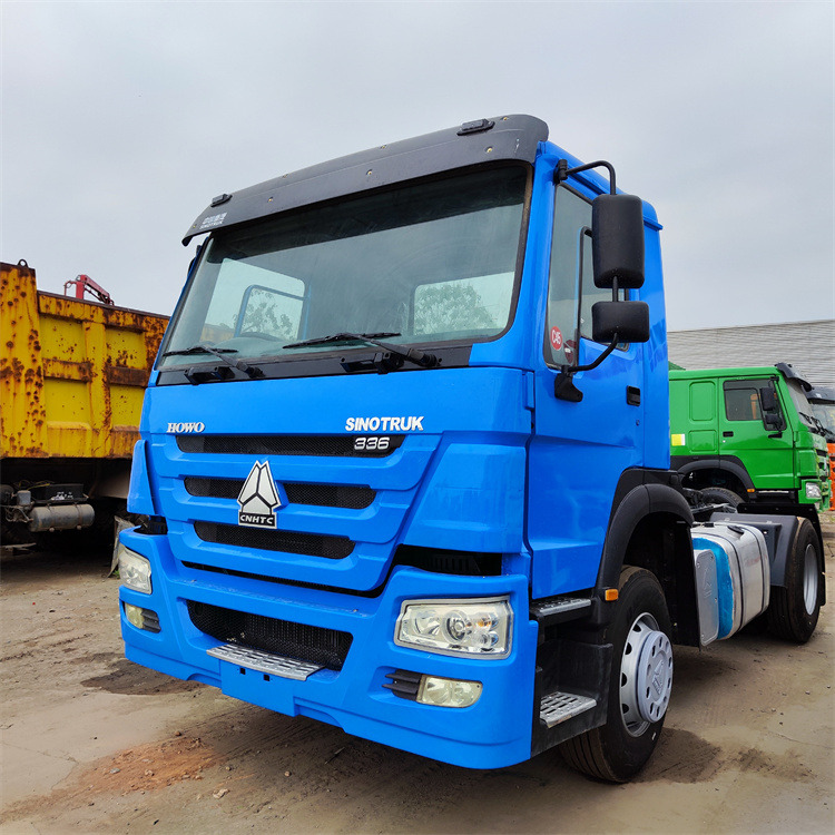 HOWO HOWO 6x4 336 truck tractors-blue - Trekkvogn: bilde 1 HOWO HOWO 6x4 336 truck tractors-blue - Trekkvogn: bilde 1