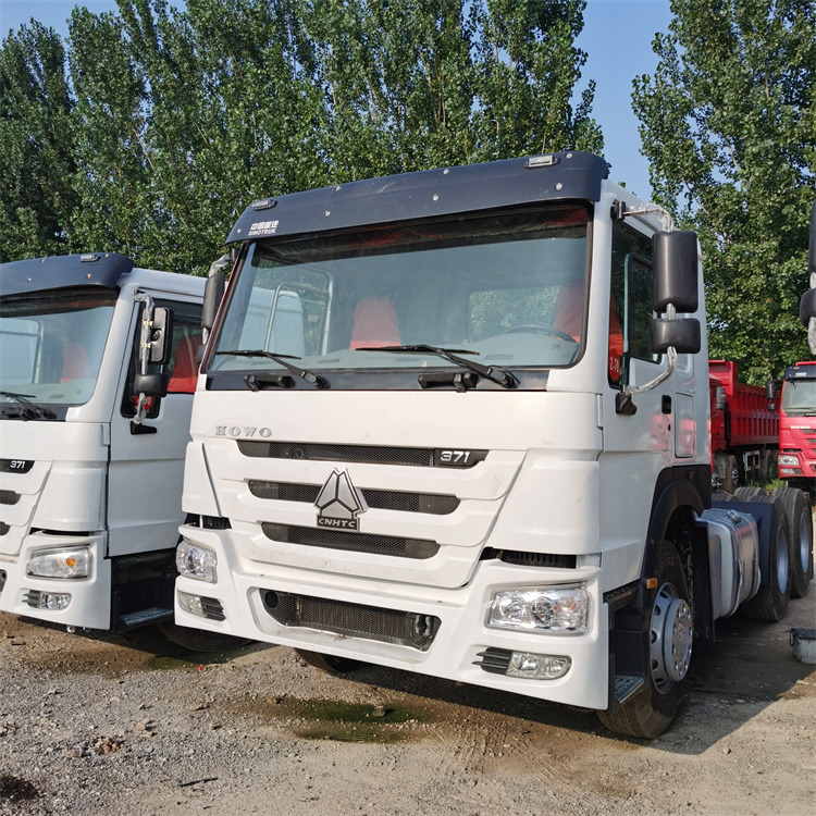 HOWO HOWO-6x4 371hp tractor - Trekkvogn: bilde 5 HOWO HOWO-6x4 371hp tractor - Trekkvogn: bilde 5