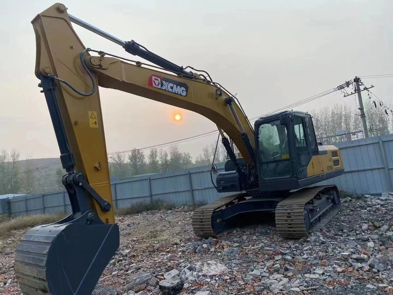 XCMG XE215DA - Beltegraver: bilde 1 XCMG XE215DA - Beltegraver: bilde 1