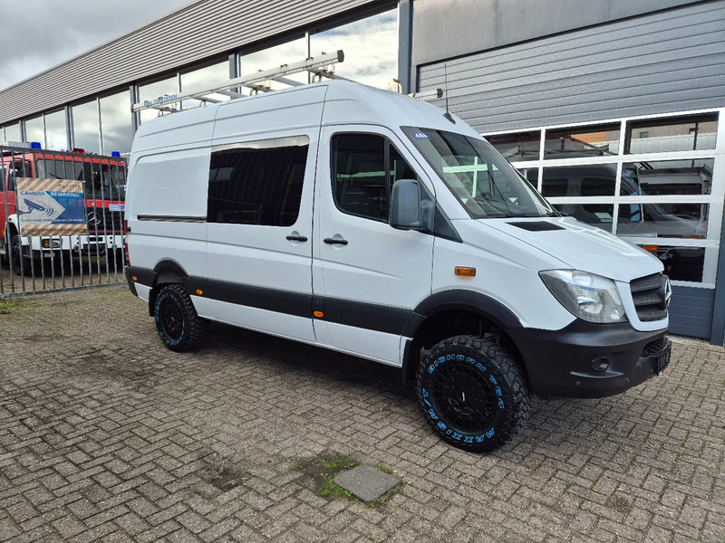 Mercedes-Benz Sprinter 314 CDI 4X4 Offroad/ Doka/ L2H2/ Airco/ Navi - Kassebil: bilde 1 Mercedes-Benz Sprinter 314 CDI 4X4 Offroad/ Doka/ L2H2/ Airco/ Navi - Kassebil: bilde 1