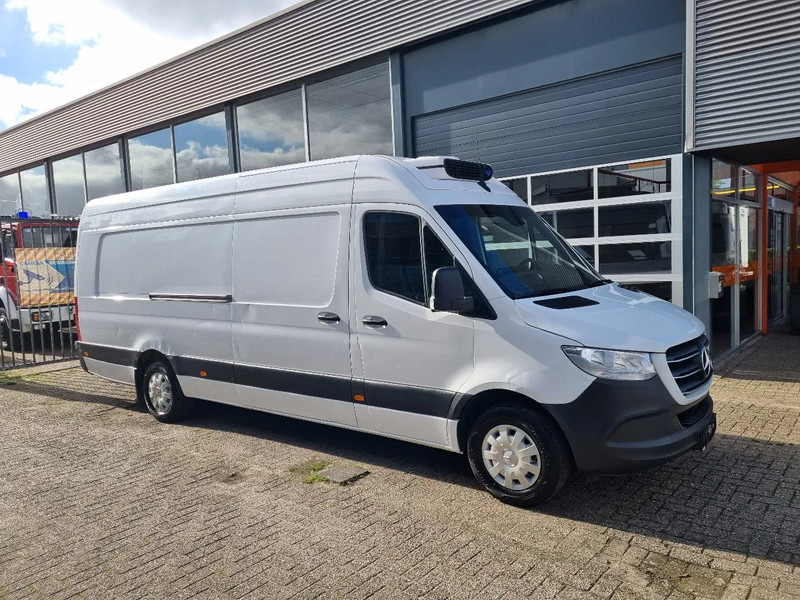 Mercedes-Benz Sprinter 315 CDI L4H2 XXL Koelwagen Carrier Viento 350 Euro 6D-T - Kjølebil: bilde 1 Mercedes-Benz Sprinter 315 CDI L4H2 XXL Koelwagen Carrier Viento 350 Euro 6D-T - Kjølebil: bilde 1