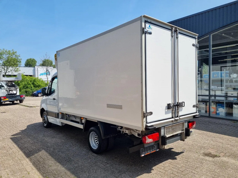 Mercedes-Benz Sprinter 519 CDI 3.0 V6 KUHLKOFFER ATP TK V300MAX ST230V +20C / -20C - Kjølebil: bilde 5 Mercedes-Benz Sprinter 519 CDI 3.0 V6 KUHLKOFFER ATP TK V300MAX ST230V +20C / -20C - Kjølebil: bilde 5