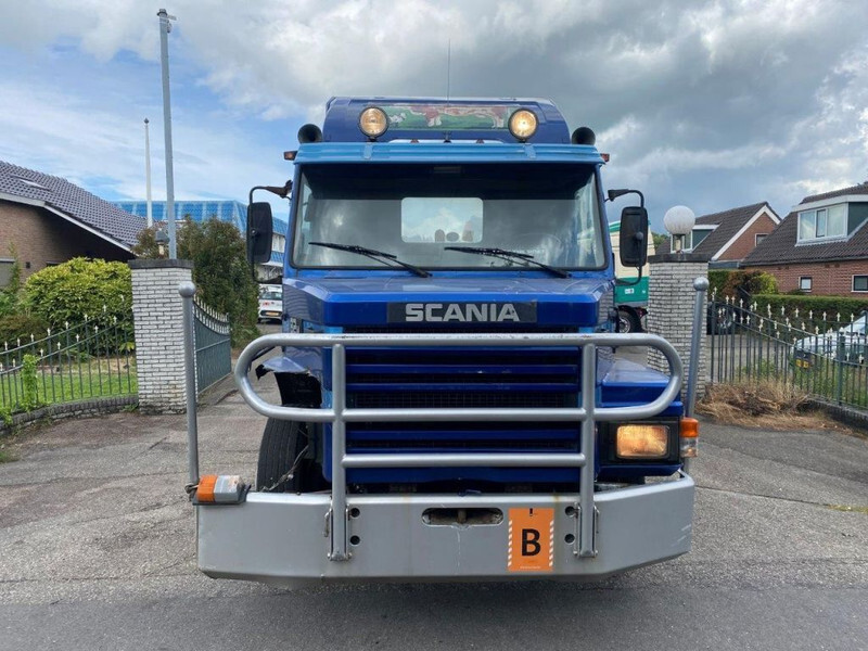 Scania T82 T 82 4x2 CHASSIS FULL STEEL SUSPENSION - Chassis lastebil: bilde 2 Scania T82 T 82 4x2 CHASSIS FULL STEEL SUSPENSION - Chassis lastebil: bilde 2