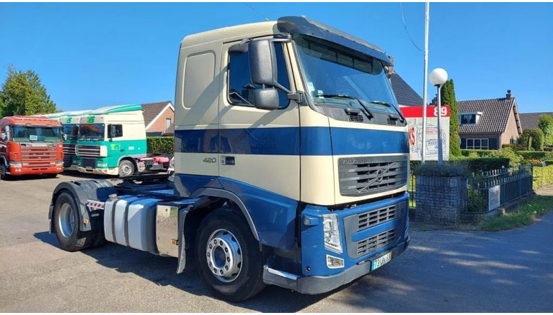 Volvo FH 12.420 - Trekkvogn: bilde 2 Volvo FH 12.420 - Trekkvogn: bilde 2