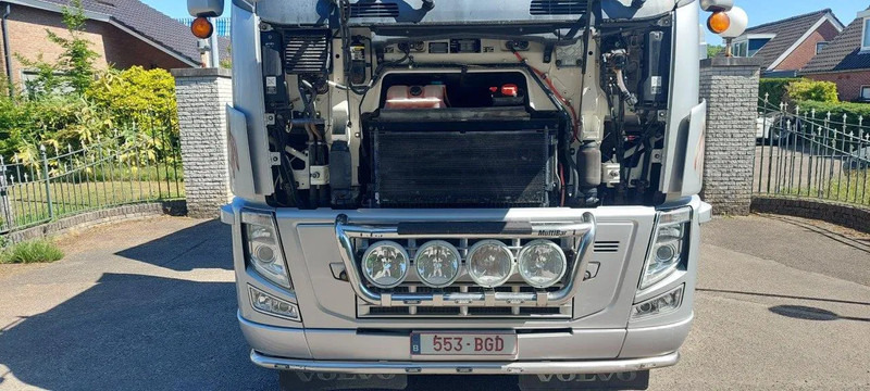 Volvo FH 13.440 6X4 BELGIUM KIPPER STEEL SUSPENSION SHOW TRUCK - Tippbil: bilde 5 Volvo FH 13.440 6X4 BELGIUM KIPPER STEEL SUSPENSION SHOW TRUCK - Tippbil: bilde 5