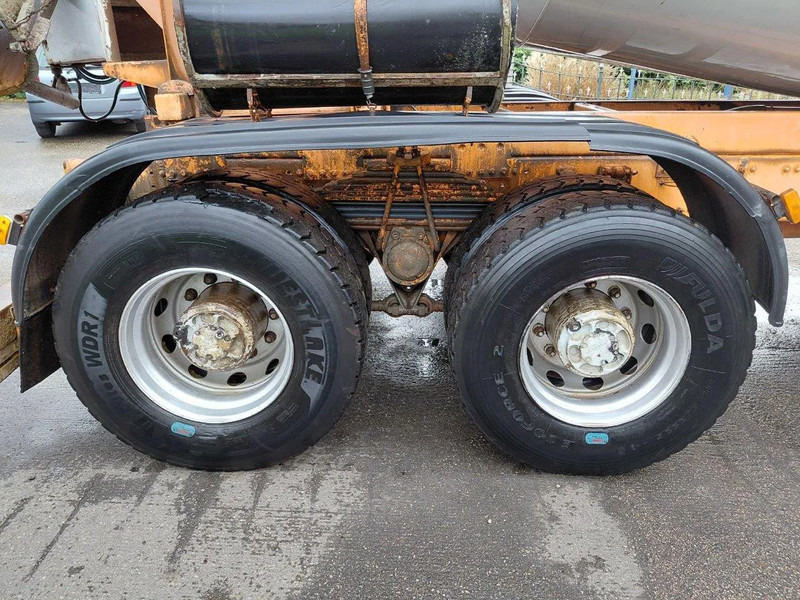 Betongbil Volvo FM 12 8x4 Mixer Steel: bilde 11 Betongbil Volvo FM 12 8x4 Mixer Steel: bilde 11