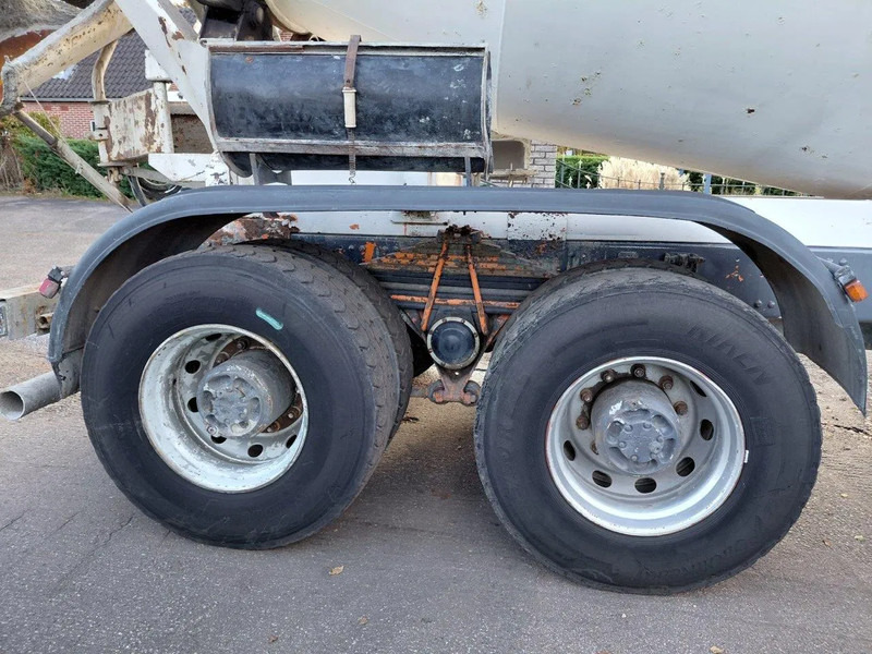 Betongbil Volvo FM 12 8x4 Mixer Steel Suspension: bilde 10 Betongbil Volvo FM 12 8x4 Mixer Steel Suspension: bilde 10