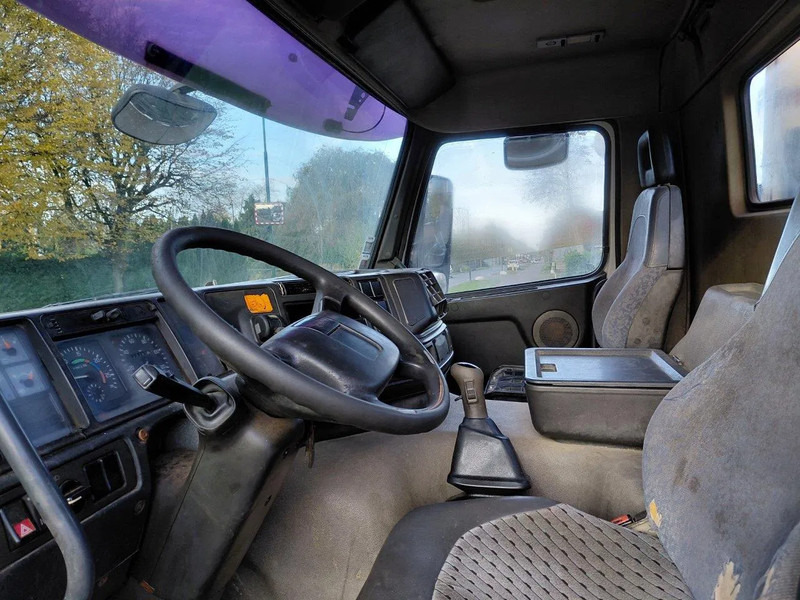 Betongbil Volvo FM 12 8x4 Mixer Steel Suspension: bilde 8 Betongbil Volvo FM 12 8x4 Mixer Steel Suspension: bilde 8