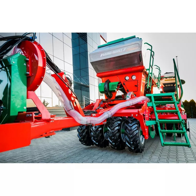 Leie AGRO-MASZ Siewnik pneumatyczny do uprawy pasowej SLAVIS AGRO-MASZ Siewnik pneumatyczny do uprawy pasowej SLAVIS: bilde 8