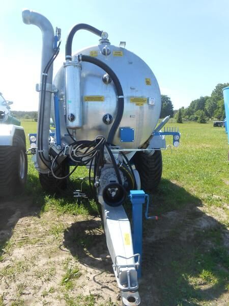 MEPROZET Güllefässer/ Slurry tank/ Beczkowóz T-528/5 (PN60/3) - Gjødselvogn: bilde 2 MEPROZET Güllefässer/ Slurry tank/ Beczkowóz T-528/5 (PN60/3) - Gjødselvogn: bilde 2