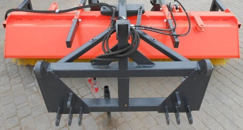 METAL-TECHNIK Zamiatarka 2m/ New Sweeper / Barredora de 2 m - Kostemaskin for Feiebil: bilde 3 METAL-TECHNIK Zamiatarka 2m/ New Sweeper / Barredora de 2 m - Kostemaskin for Feiebil: bilde 3