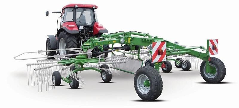 PRONAR ZKP690 - Høyvender: bilde 2 PRONAR ZKP690 - Høyvender: bilde 2