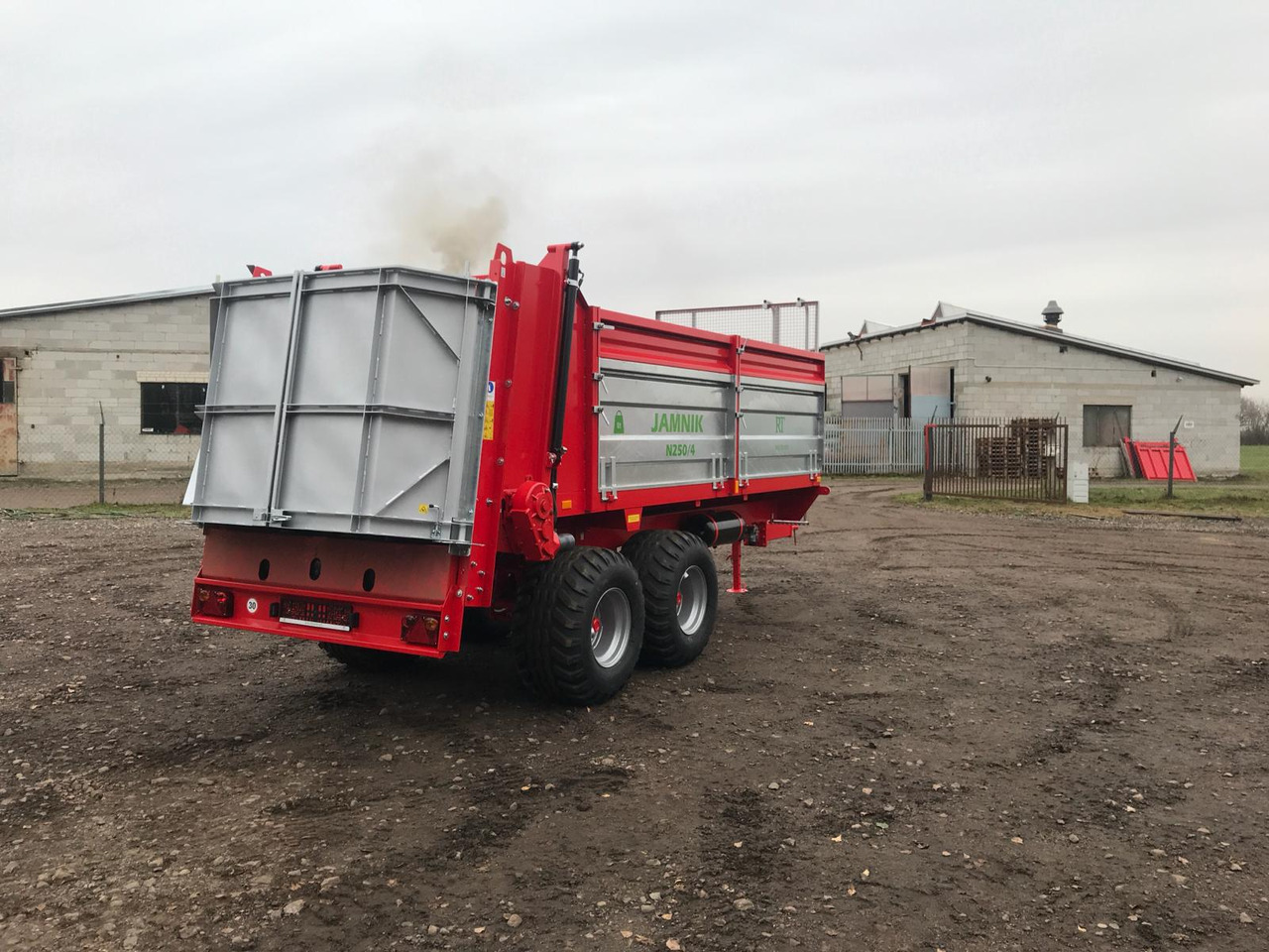 ROLTRANS N 250/4 Jamnik 8t - Husdyrgjødselspreder: bilde 1 ROLTRANS N 250/4 Jamnik 8t - Husdyrgjødselspreder: bilde 1