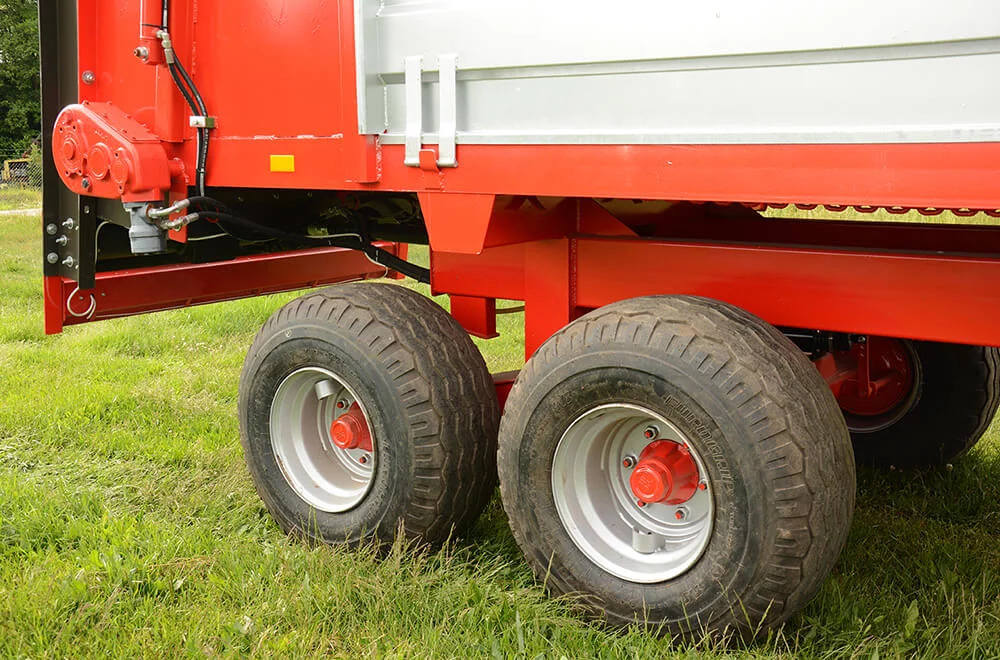 Roltrans N250/4 JAMNIK - Husdyrgjødselspreder: bilde 2 Roltrans N250/4 JAMNIK - Husdyrgjødselspreder: bilde 2