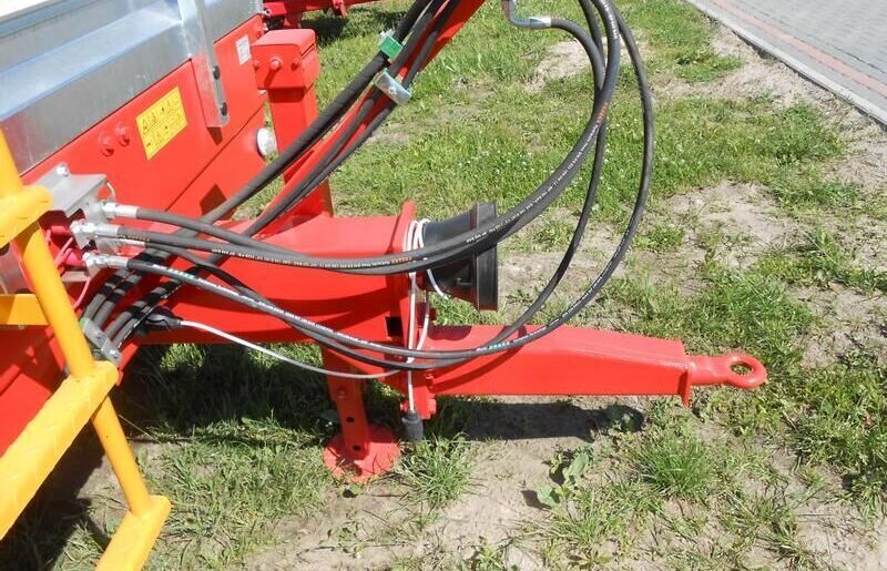 Roltrans Rozrzutnik obornika N250/4 HELIOS 8ton - Husdyrgjødselspreder: bilde 3 Roltrans Rozrzutnik obornika N250/4 HELIOS 8ton - Husdyrgjødselspreder: bilde 3