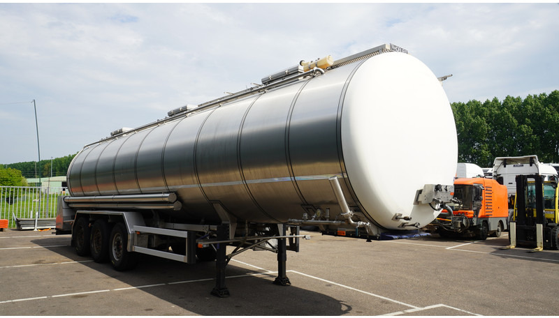 Burg 3 AXLE FOOD TRAILER 38.200LTR - Tanksemi: bilde 3 Burg 3 AXLE FOOD TRAILER 38.200LTR - Tanksemi: bilde 3