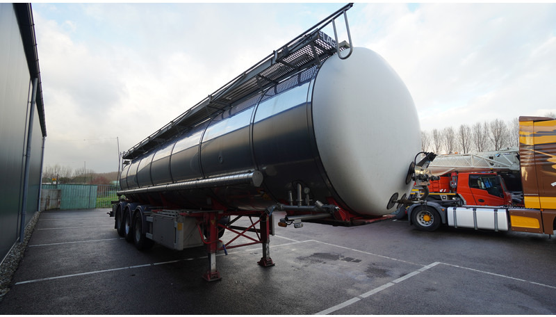 Burg 3 AXLE TANK CHEMIE TRAILER 30.000LTR - Tanksemi: bilde 3 Burg 3 AXLE TANK CHEMIE TRAILER 30.000LTR - Tanksemi: bilde 3