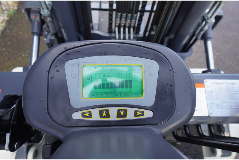 Eurotrac FE 30 ECO ELECTRIC FORKLIFT - Bygg og anlegg: bilde 5 Eurotrac FE 30 ECO ELECTRIC FORKLIFT - Bygg og anlegg: bilde 5