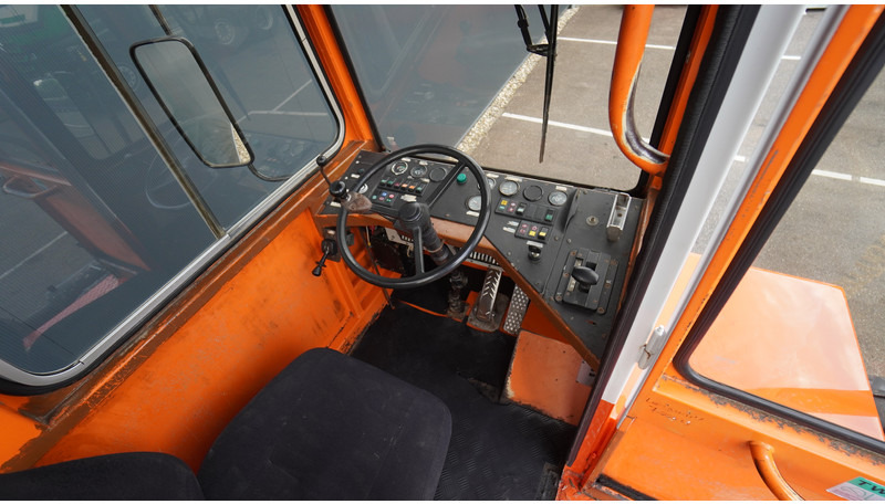 Terberg YT SL 1020 - Bygg og anlegg: bilde 5 Terberg YT SL 1020 - Bygg og anlegg: bilde 5