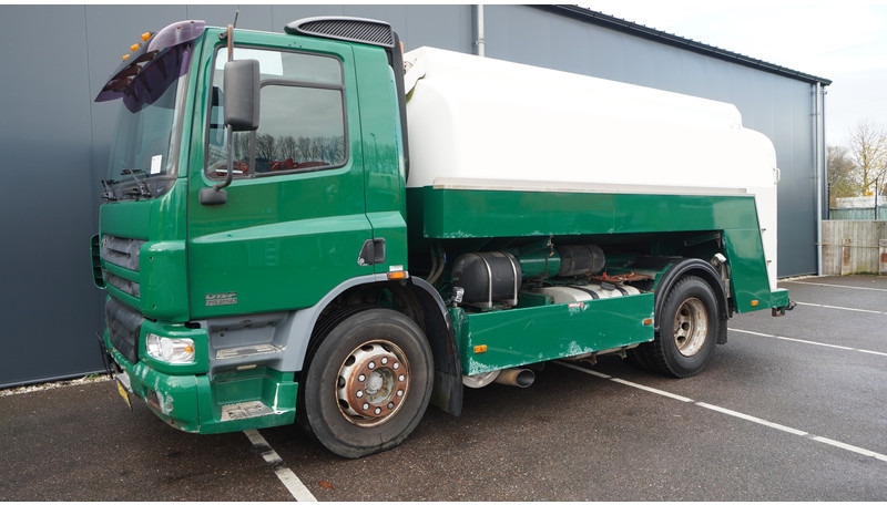 DAF 75.250 FUEL TANK TRUCK 11.300LTR 783.400KM - Tankbil: bilde 3 DAF 75.250 FUEL TANK TRUCK 11.300LTR 783.400KM - Tankbil: bilde 3