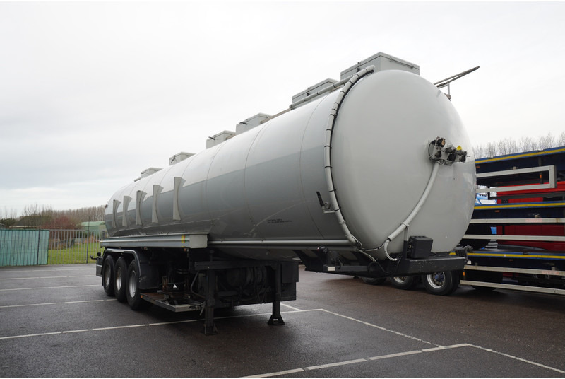 Dijkstra 3 AXLE TANK TRAILER 36 M3 - Tanksemi: bilde 3 Dijkstra 3 AXLE TANK TRAILER 36 M3 - Tanksemi: bilde 3