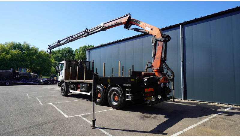 Iveco EUROTRAKKER CURSOR 350 6X4 FALTBED WITH PALFINGER PK 20002 CRANE - Kranbil: bilde 3 Iveco EUROTRAKKER CURSOR 350 6X4 FALTBED WITH PALFINGER PK 20002 CRANE - Kranbil: bilde 3