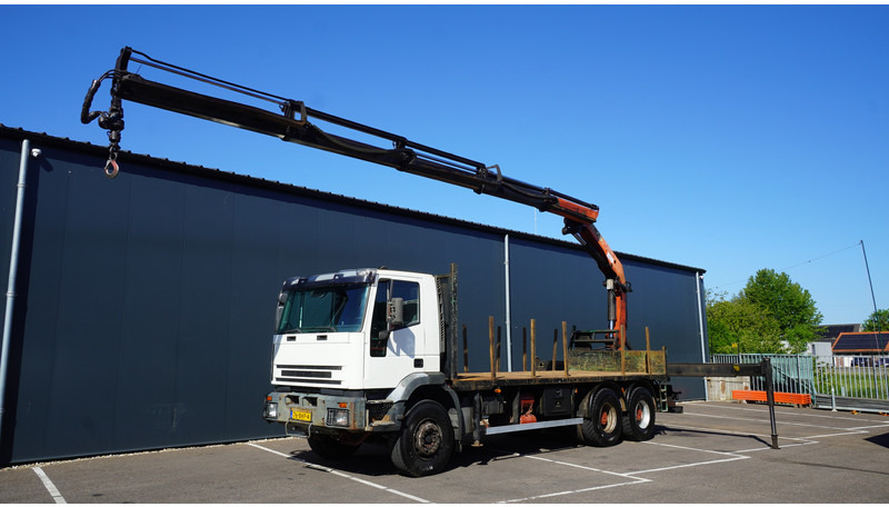 Iveco EUROTRAKKER CURSOR 350 6X4 FLATBED WITH PALFINGER PK 20002 CRANE - Kranbil: bilde 2 Iveco EUROTRAKKER CURSOR 350 6X4 FLATBED WITH PALFINGER PK 20002 CRANE - Kranbil: bilde 2