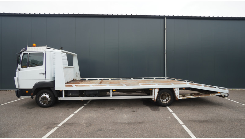 Mercedes-Benz 814 MACHINE TRANSPORTER EURO 2 409.000KM - Lastebil: bilde 1 Mercedes-Benz 814 MACHINE TRANSPORTER EURO 2 409.000KM - Lastebil: bilde 1