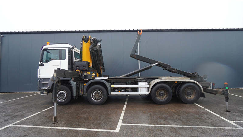 MAN TGS 35.400 8X4 HOOKARM SYSTEM WITH EFFER 305/11/6S - Kranbil: bilde 4 MAN TGS 35.400 8X4 HOOKARM SYSTEM WITH EFFER 305/11/6S - Kranbil: bilde 4