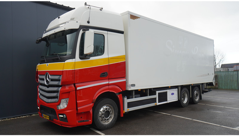 Mercedes-Benz ACTROS 2745 6X2 FRIGO 860.000KM - Lastebil med kjøl: bilde 3 Mercedes-Benz ACTROS 2745 6X2 FRIGO 860.000KM - Lastebil med kjøl: bilde 3