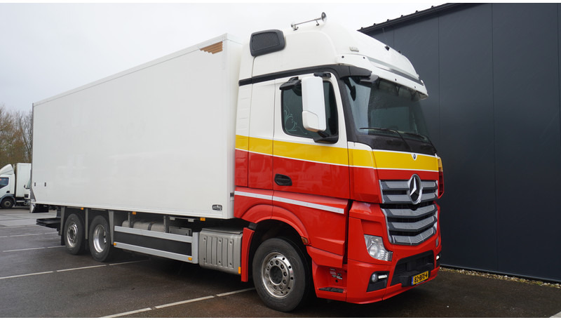 Mercedes-Benz ACTROS 2745 6X2 FRIGO 860.000KM - Lastebil med kjøl: bilde 4 Mercedes-Benz ACTROS 2745 6X2 FRIGO 860.000KM - Lastebil med kjøl: bilde 4