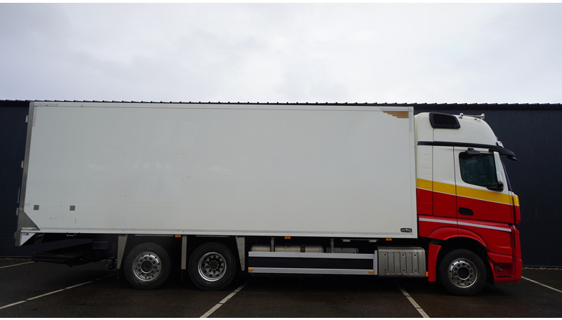 Mercedes-Benz ACTROS 2745 6X2 FRIGO 860.000KM - Lastebil med kjøl: bilde 2 Mercedes-Benz ACTROS 2745 6X2 FRIGO 860.000KM - Lastebil med kjøl: bilde 2