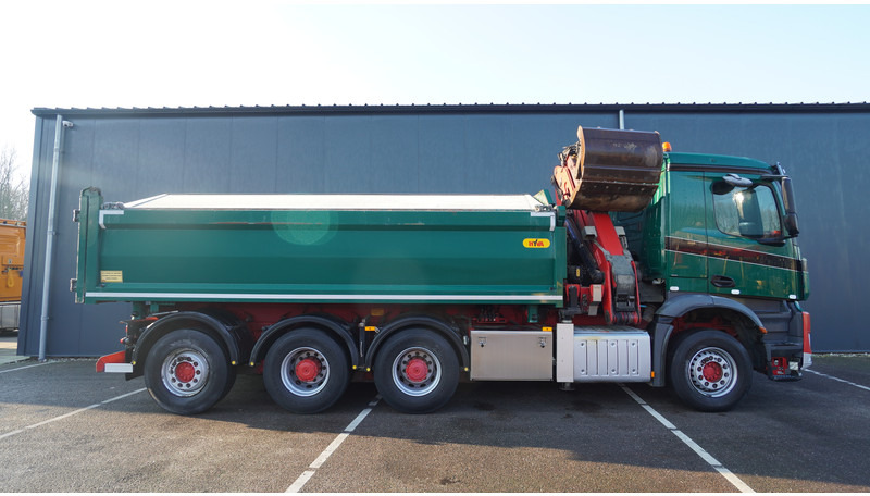 Mercedes-Benz AROCS 3542 8X4 2 SIDE TIPPER WITH HMF Z 1943 CRANE 407.000KM - Kranbil: bilde 4 Mercedes-Benz AROCS 3542 8X4 2 SIDE TIPPER WITH HMF Z 1943 CRANE 407.000KM - Kranbil: bilde 4