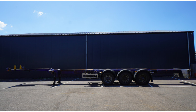 Pacton 3 AXLE MULTI CONTAINER TRANSPORT TRAILER EXTENDABLE 45 FT - Container-transport/ Vekselflak semitrailer: bilde 1 Pacton 3 AXLE MULTI CONTAINER TRANSPORT TRAILER EXTENDABLE 45 FT - Container-transport/ Vekselflak semitrailer: bilde 1
