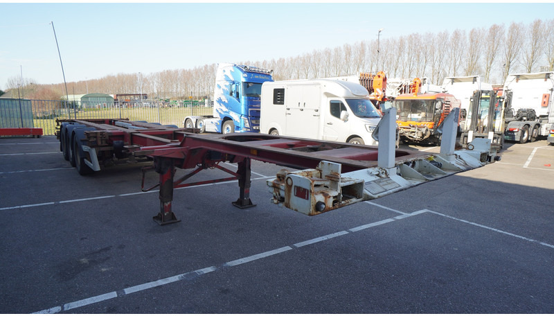 Renders 3 AXLE EXTENDABLE CONTAINER TRANSPORT TRAILER - Container-transport/ Vekselflak semitrailer: bilde 3 Renders 3 AXLE EXTENDABLE CONTAINER TRANSPORT TRAILER - Container-transport/ Vekselflak semitrailer: bilde 3