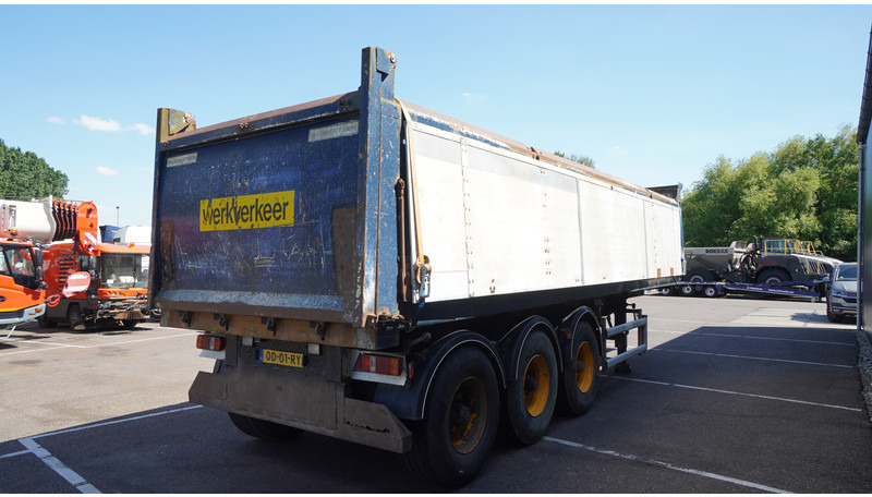 Renders 3 AXLE TIPPER TRAILER - Tippsemi: bilde 5 Renders 3 AXLE TIPPER TRAILER - Tippsemi: bilde 5