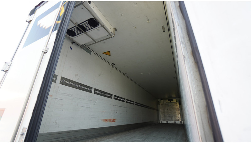 Schmitz Cargobull 3 AXLE FRIGO TRAILER THERMO KING SLX-SPECTRUM R-425A - Kjølesemi: bilde 4 Schmitz Cargobull 3 AXLE FRIGO TRAILER THERMO KING SLX-SPECTRUM R-425A - Kjølesemi: bilde 4