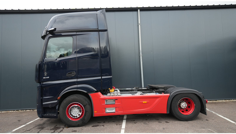 Mercedes-Benz ACTROS 1945 GIGASPACE 747.600KM - Trekkvogn: bilde 1 Mercedes-Benz ACTROS 1945 GIGASPACE 747.600KM - Trekkvogn: bilde 1