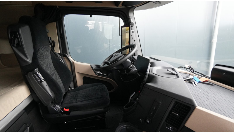 Mercedes-Benz ACTROS 1945 GIGASPACE 747.600KM - Trekkvogn: bilde 5 Mercedes-Benz ACTROS 1945 GIGASPACE 747.600KM - Trekkvogn: bilde 5