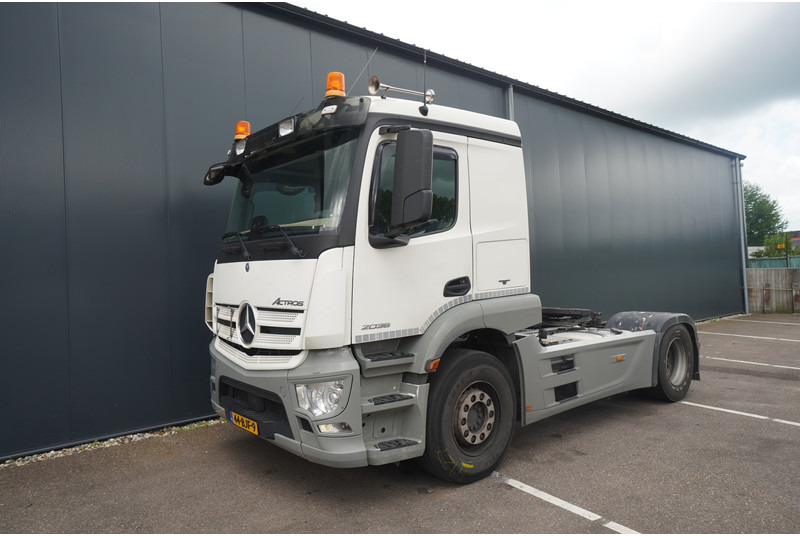 Mercedes-Benz ACTROS 2036 ADR 663.000KM - Trekkvogn: bilde 3 Mercedes-Benz ACTROS 2036 ADR 663.000KM - Trekkvogn: bilde 3
