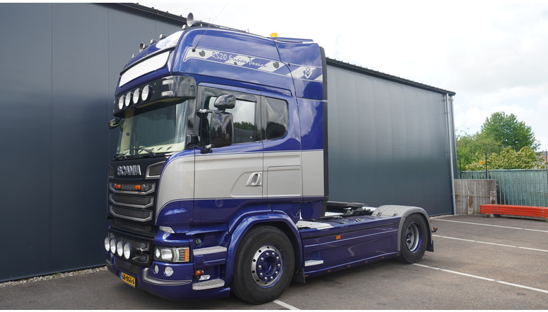 Scania R 520 V8 RETARDER TOPLINE ADR - Trekkvogn: bilde 3 Scania R 520 V8 RETARDER TOPLINE ADR - Trekkvogn: bilde 3