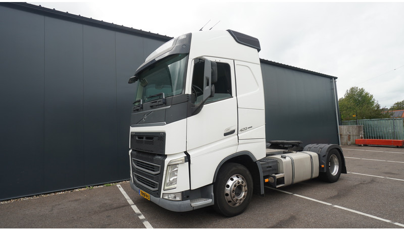 Volvo FH 420 GLOBETROTTER EURO 6 - Trekkvogn: bilde 3 Volvo FH 420 GLOBETROTTER EURO 6 - Trekkvogn: bilde 3