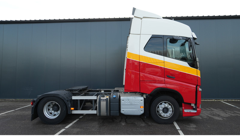 Volvo FH 420 LNG Globetrotter tractor unit - Trekkvogn: bilde 2 Volvo FH 420 LNG Globetrotter tractor unit - Trekkvogn: bilde 2