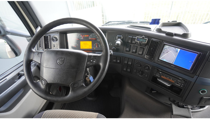 Volvo FH 440 6X2 GLOBETROTTER EURO 3 - Trekkvogn: bilde 5 Volvo FH 440 6X2 GLOBETROTTER EURO 3 - Trekkvogn: bilde 5